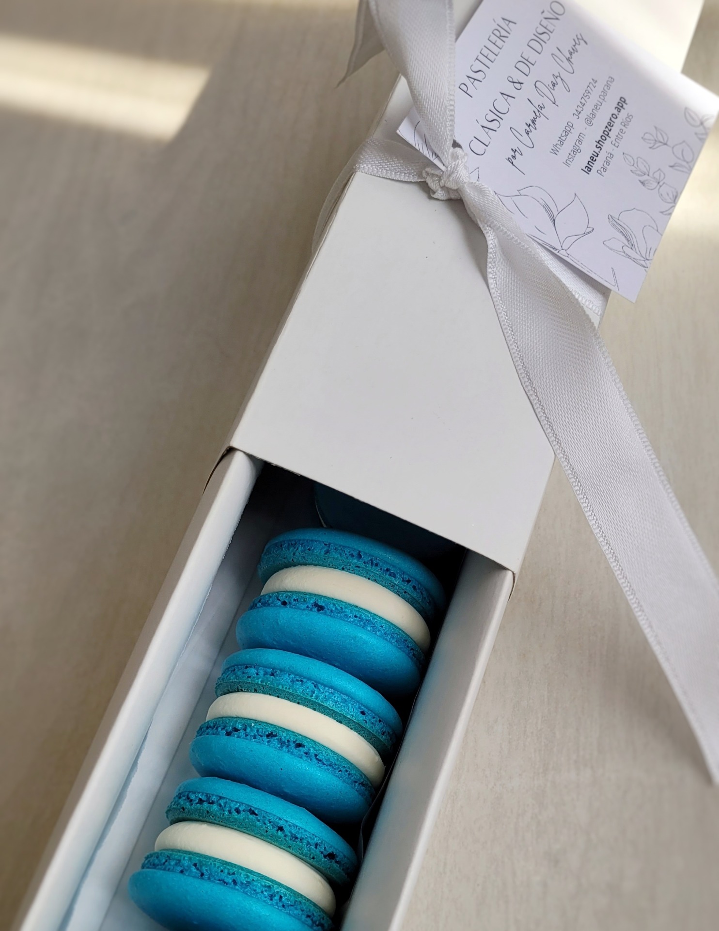 Complementos (Macarons, mini donuts, alfajores y más)